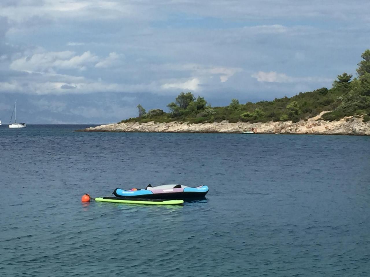 Hotel Vila Familia Hvar Vrboska Esterno foto