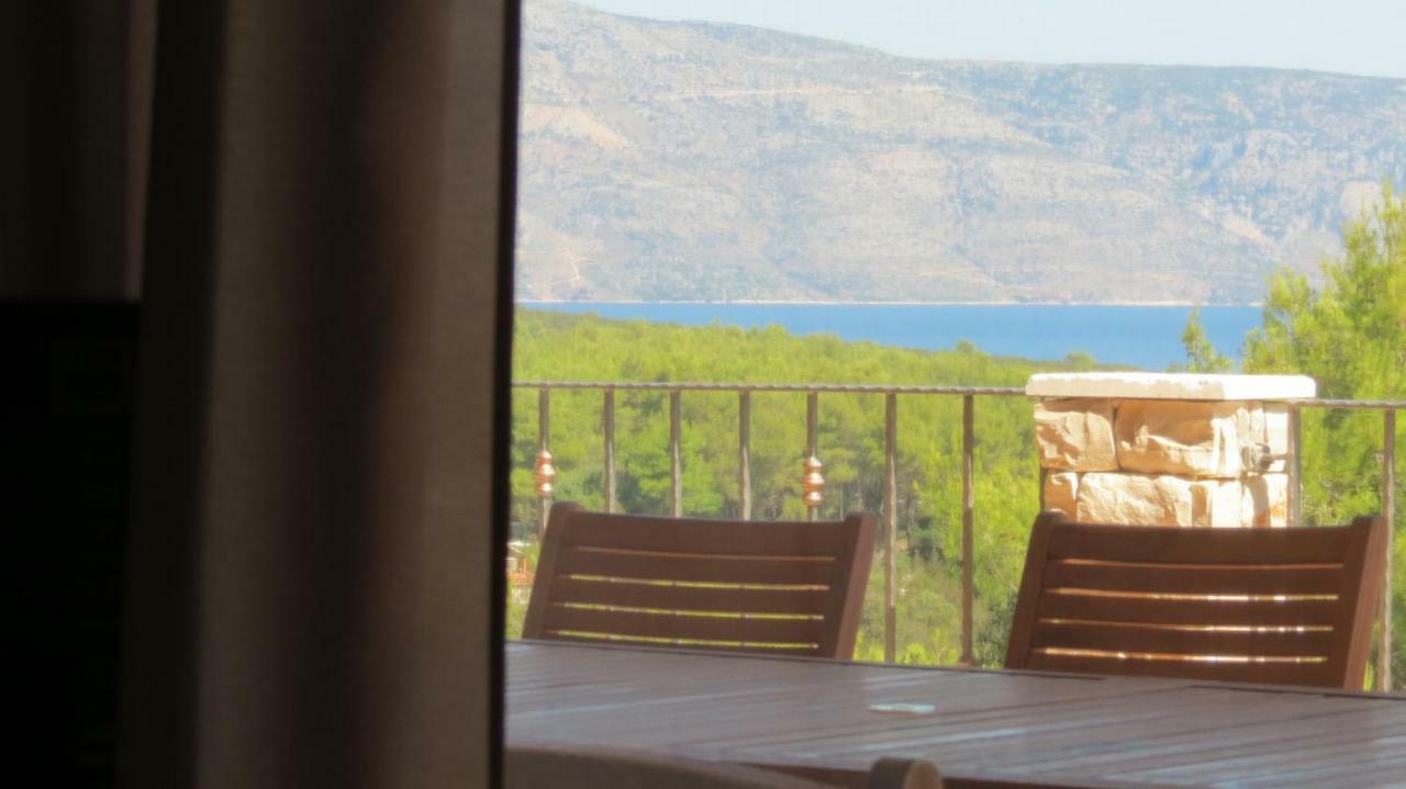 Hotel Vila Familia Hvar Vrboska Esterno foto